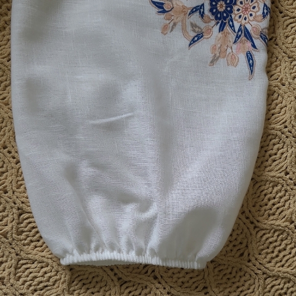 Made In Italy Linen-Blend Boho Print Blouse - See Measurements - Picture 5 of 9